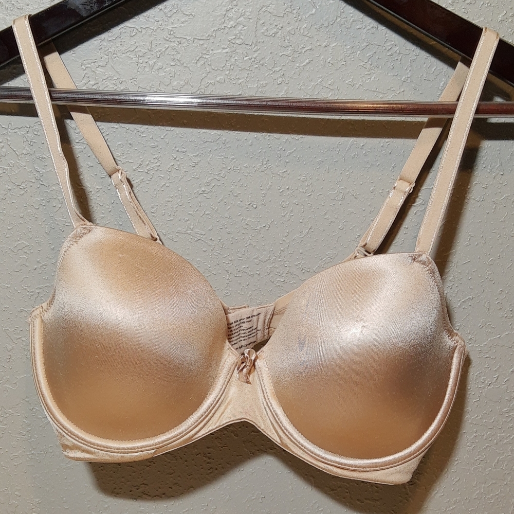 Soma, Sz 32DD